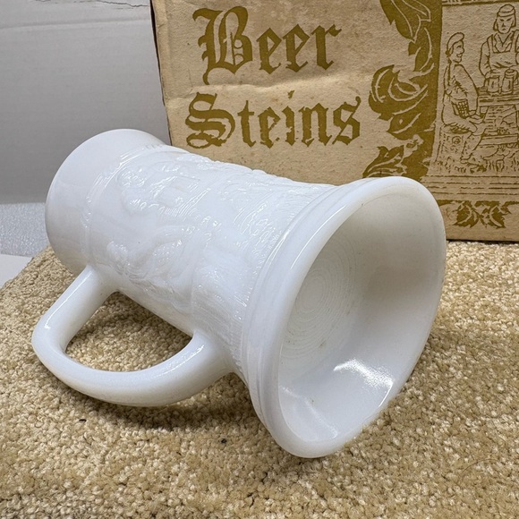 Federal Set Of 4 Milk Glass Beer Steins In Original Box MCM Made In The USA Bar - Picture 4 of 5